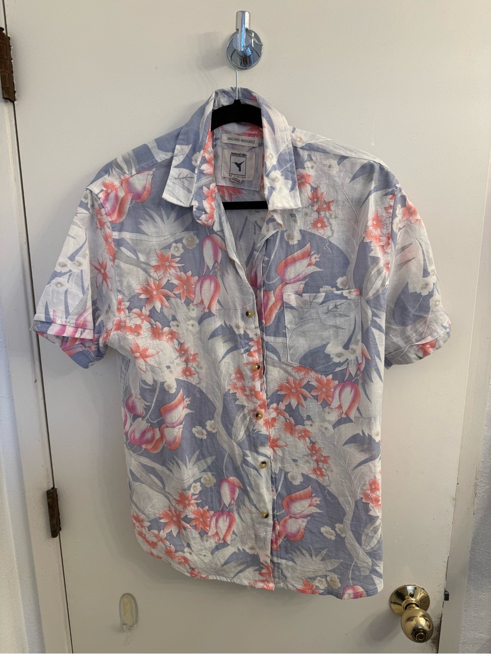 Casual Floral Button-Down Shirt - Light Blue & Coral